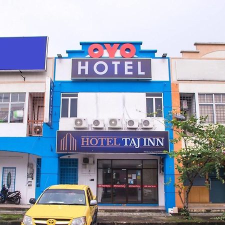 Oyo 90281 Hotel Taj Seksyen 13 Σαχ Αλάμ Εξωτερικό φωτογραφία