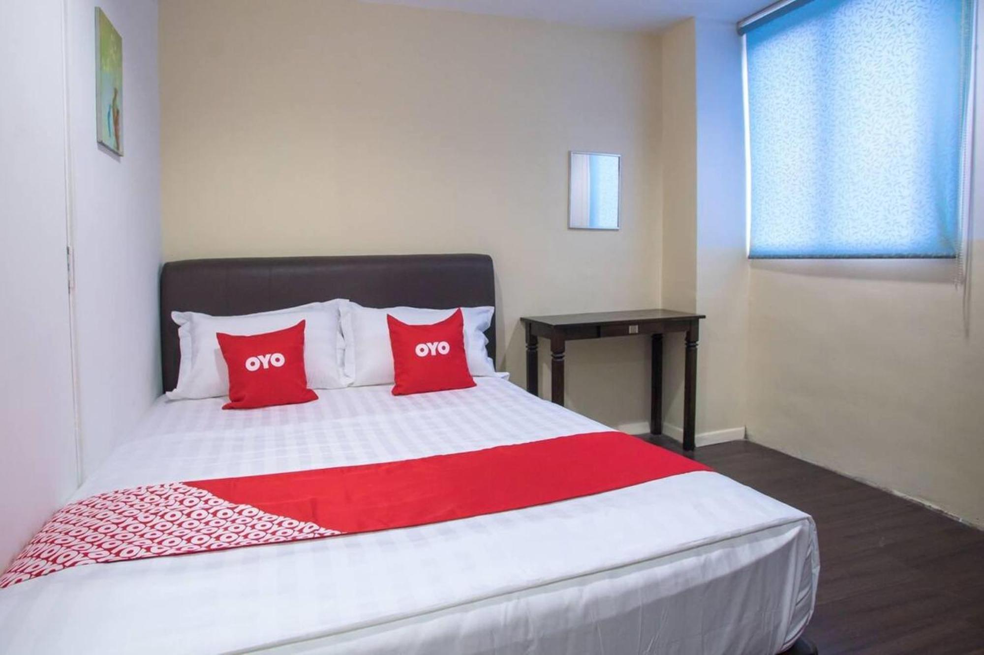 Oyo 90281 Hotel Taj Seksyen 13 Σαχ Αλάμ Εξωτερικό φωτογραφία