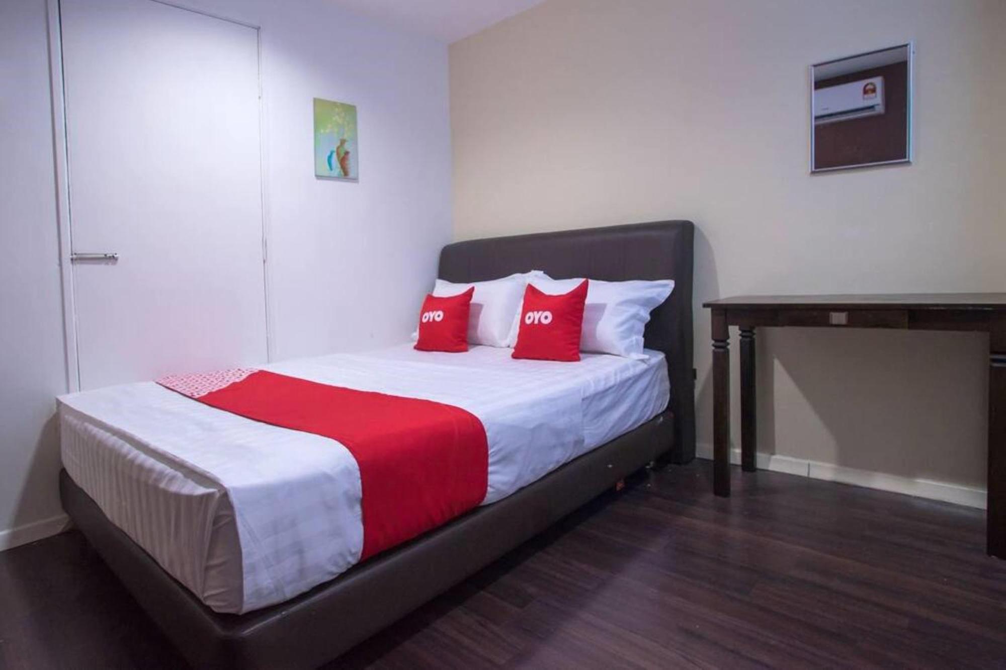 Oyo 90281 Hotel Taj Seksyen 13 Σαχ Αλάμ Εξωτερικό φωτογραφία